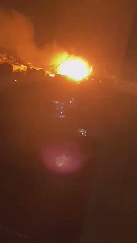 In the last 30 minutes minutes multiple explosions have occurred in the Al-Burj Shemali refugee camp near Tyre, Lebanon. Multiple reportedly taken to hospital near by. The cause is currently unknown