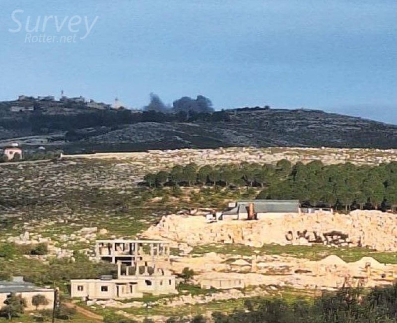 Israeli army air strike in Yaroun