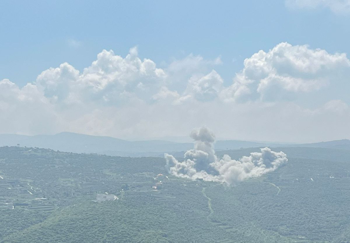 Israeli warplanes launched two missile strikes targeting the valley of the town of Beit Lev