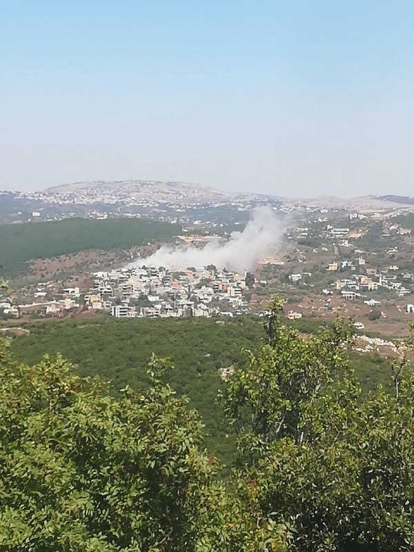 Israeli air strike in Ramya, a building was targeted