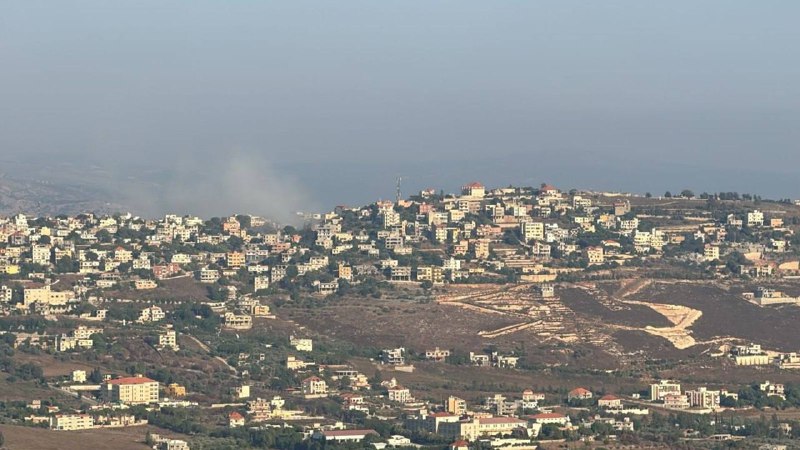 Israeli army air strike in Khiam