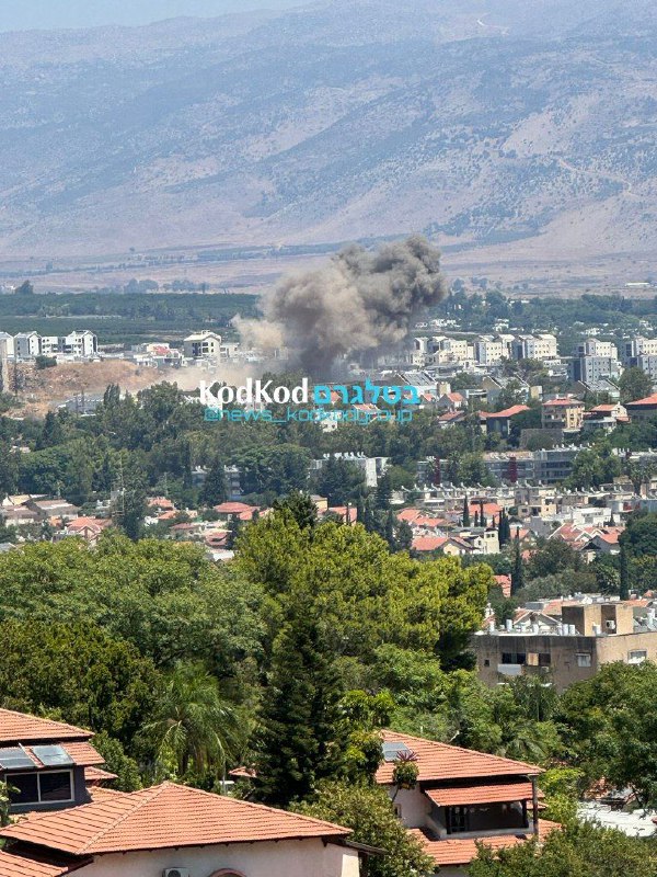 Einschlag einer schweren Rakete in Kiryat Shmona