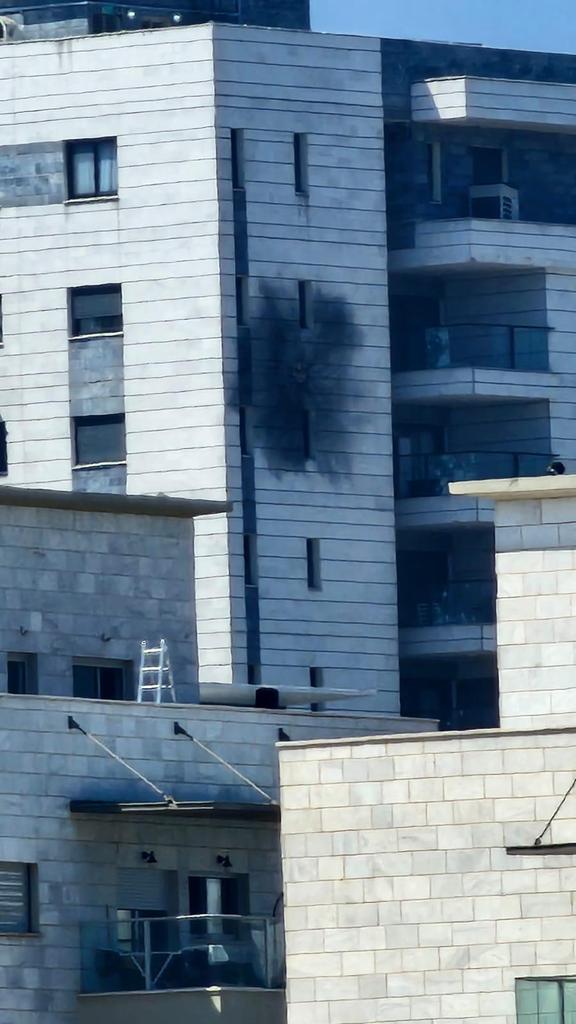 Medics and rescue services are responding to initial reports of a direct impact on a building in Nahariya. Sirens warning of a suspected drone infiltration are sounding in the northern coastal city and other communities near Lebanon
