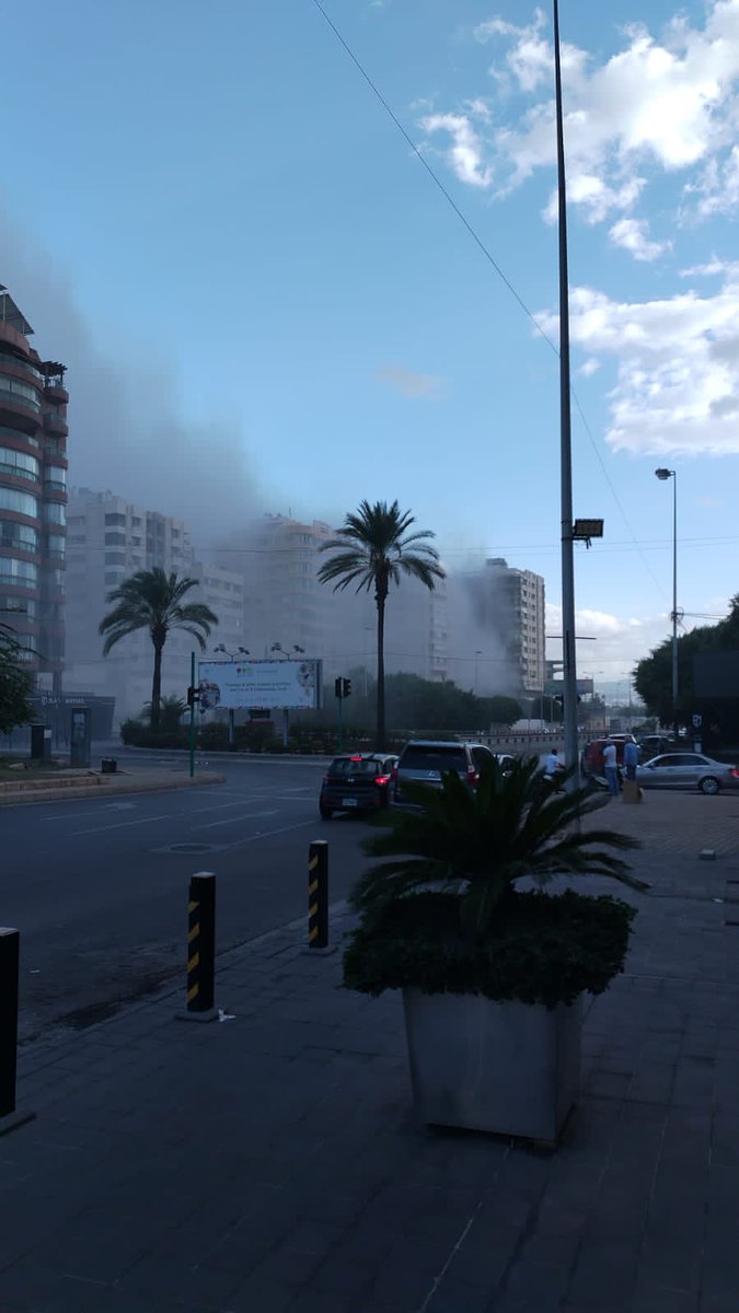 Raid israélien sur un bâtiment près de l'hôpital Al Zahraa au sud de Beyrouth