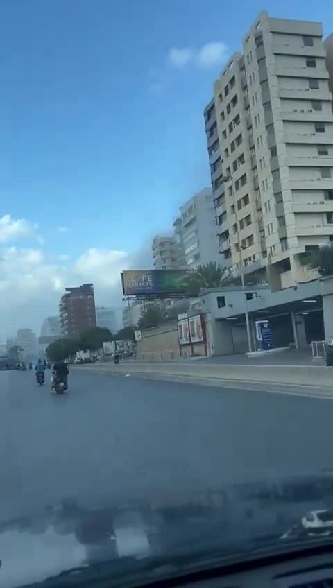 L'armée israélienne a lancé un raid sur un bâtiment à proximité de l'hôpital Al-Zahraa dans la capitale, Beyrouth.