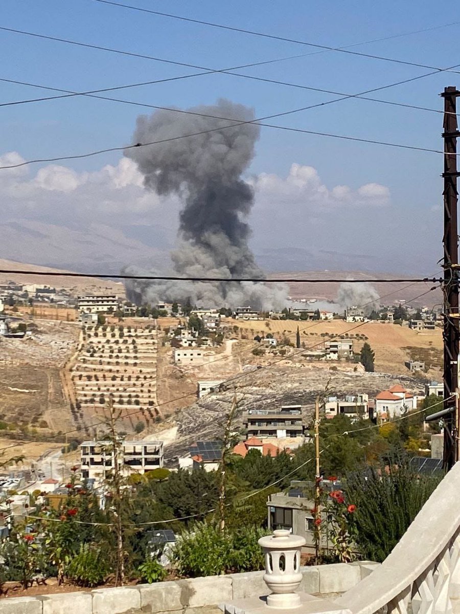 Des morts et 5 blessés dans un état modéré lors d'une frappe aérienne visant la ville de Taraya dans la Bekaa-Nord