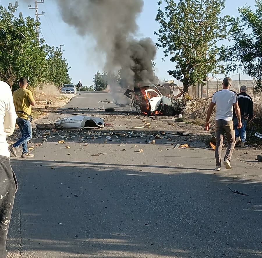 غارة من مسيرة استهدفت سيارة في منطقة عين السماحية بين زوطر الشرقية و النبطية الفوقاارتقاء الشهيد كامل قرنبش في الغارة التي استهدفت سيارة على طريق زوطر النبطية