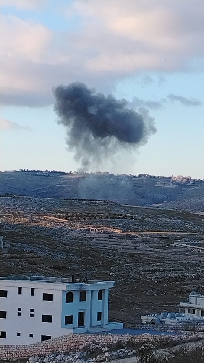 L'armée israélienne lance des frappes de sommation sur la zone menacée de Sahmar, dans la Bekaa occidentale.
