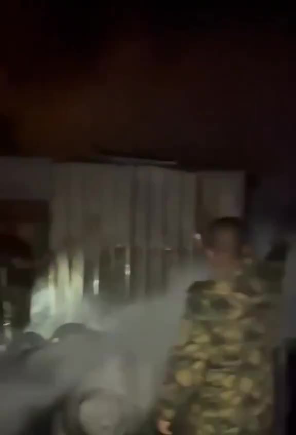 Video: A suspected U.S. or Israeli airstrike targeting an Iraqi Shiite militia base near the city of Mosul has reportedly inflicted at least 4 casualties from the Kataib al-Imam Ali and Quwat Waad Allah armed factions