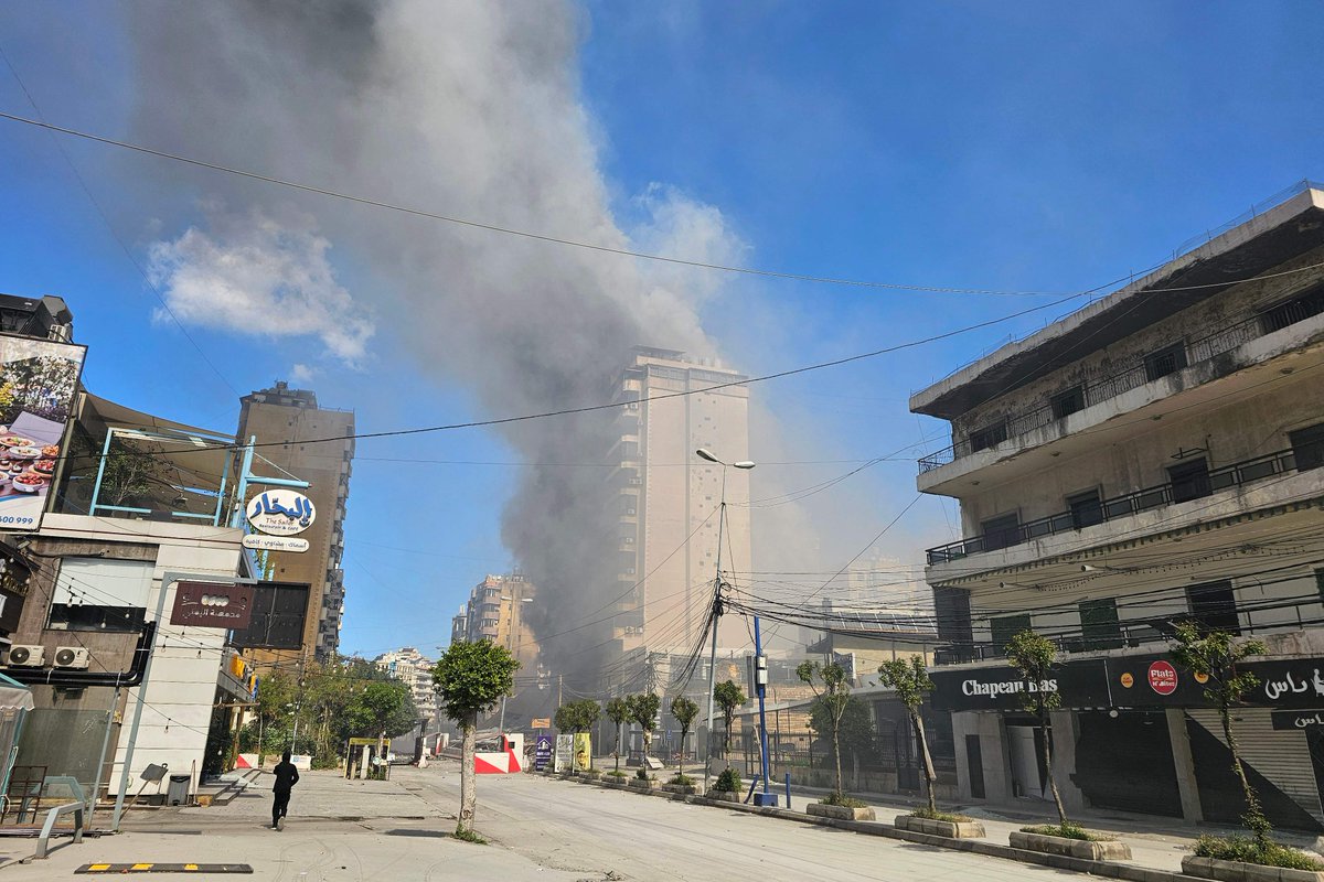 Artêşa Îsraîlê: Me dest bi êrîşên asmanî li dijî binesaziya Hezbollahê li Beyrûtê kiriye.