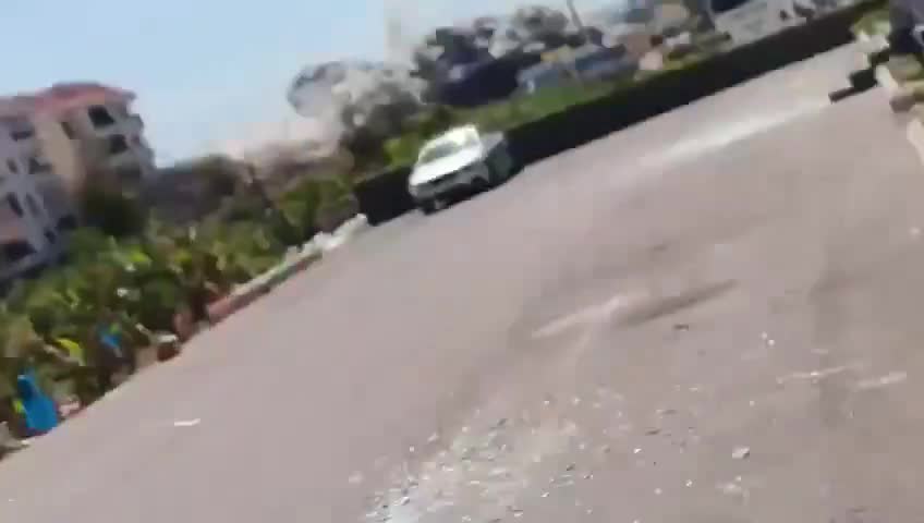 The moment the Israeli airstrike targeted the threatened building in Tyre