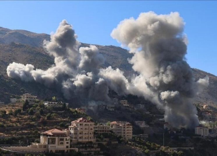 Raids led to the closure of secondary roads in the Bint Jbeil district.