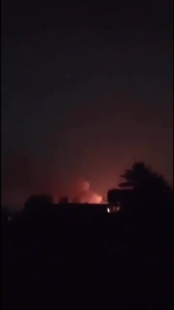 Heavy shelling targets a Popular Mobilization Forces (PMF) headquarters in the border province of Diyala, Iraq.