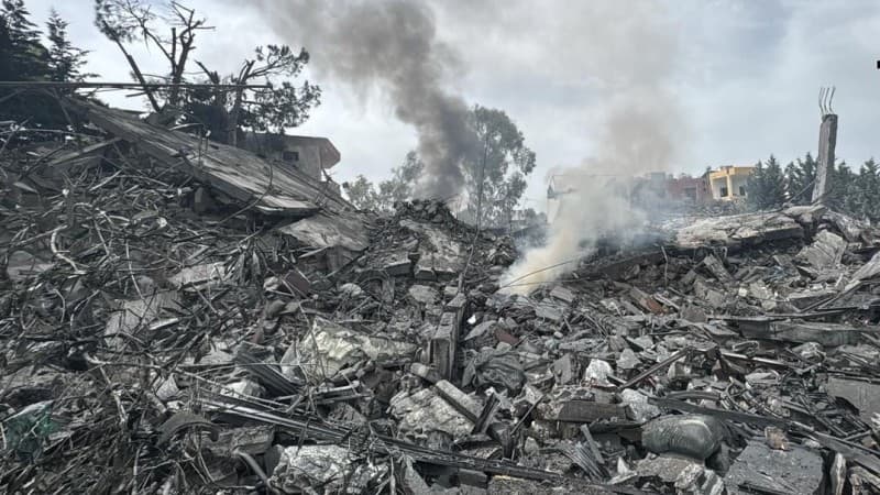 Airstrike destroys homes between Harouf and Doueir, artillery shelling targets Kafr Tebnit