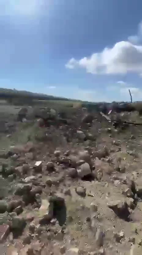 Das Haus, das bei einer nächtlichen Razzia in der Stadt Kafr Rumman im Bezirk Nabatieh ins Visier genommen wurde.