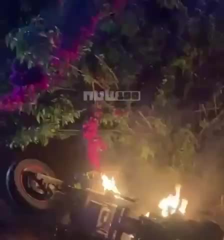 Angriff auf ein Motorrad auf der Straße Burj al-Shamali al-Bzouria.